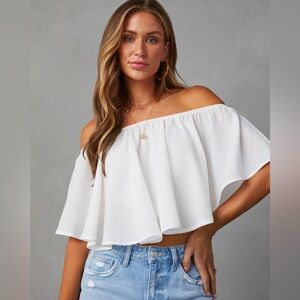 Vici “Slow Kiss” Off the Shoulder White Top, L